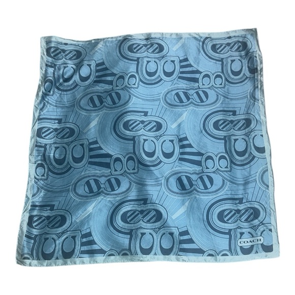 Beautiful Coach Signature Logo 100%  Silks Tonal Blues - Picture 7 of 7
